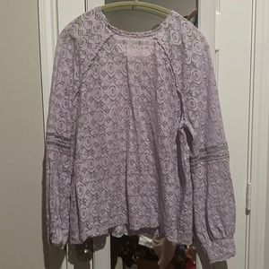 Hinge lavender lace long sleeve top